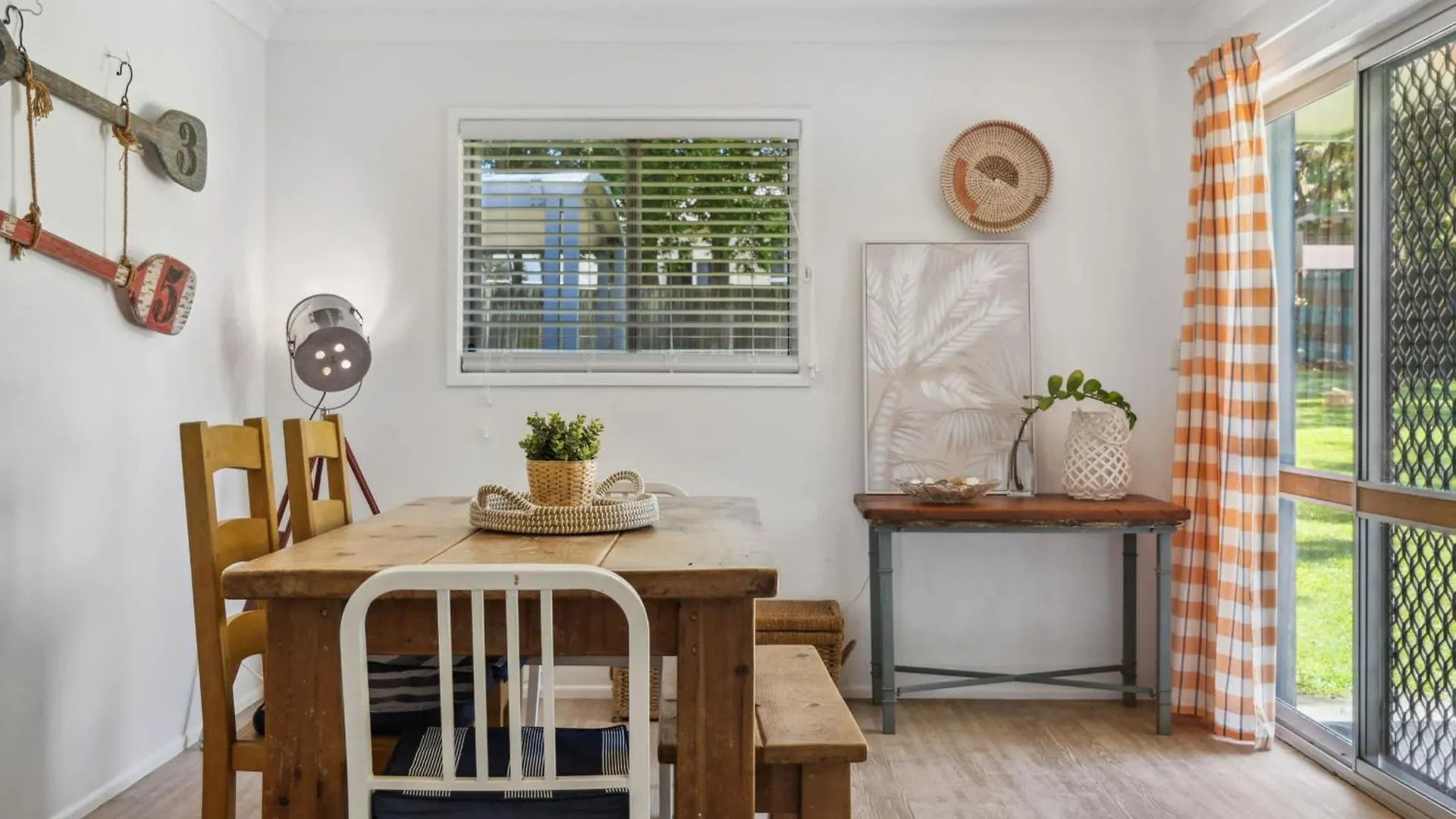 Tides & Tails Abode - Coolum Beach Pet Friendly Home Αυστραλία
